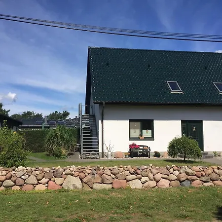 Retreat With Garden Access, Cleaning Included *