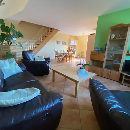 Retreat With Garden Access, Cleaning Included *