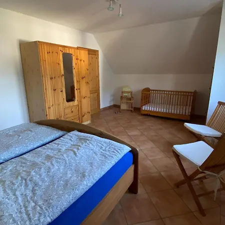 Retreat With Garden Access, Cleaning Included Appartamento *