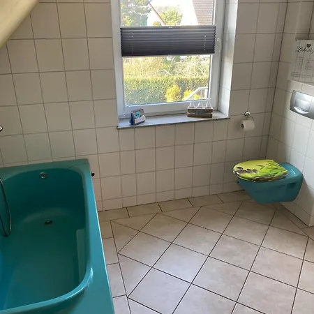 Retreat With Garden Access, Cleaning Included Appartamento Pruchten